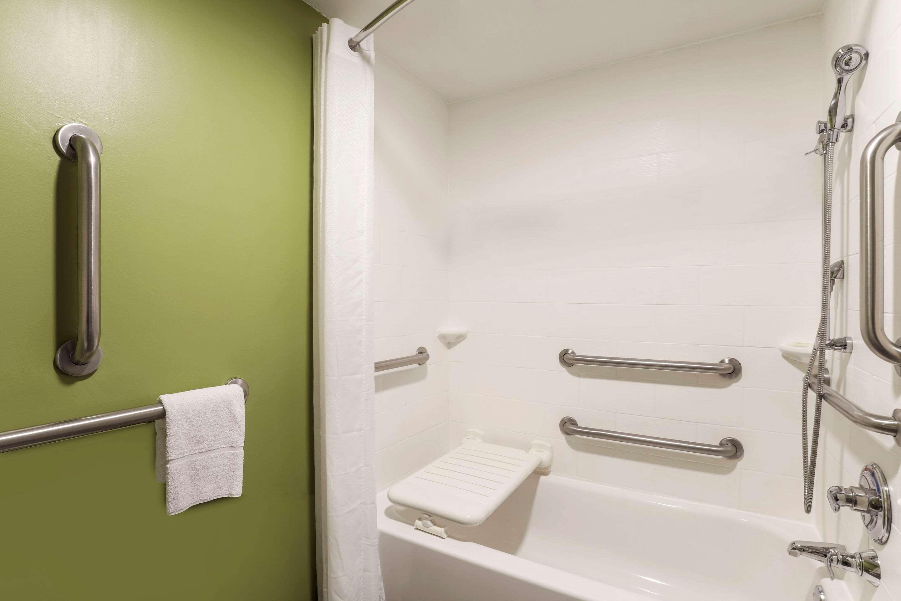 Sleep Inn Midway Airport Bedford Park Bagian luar foto