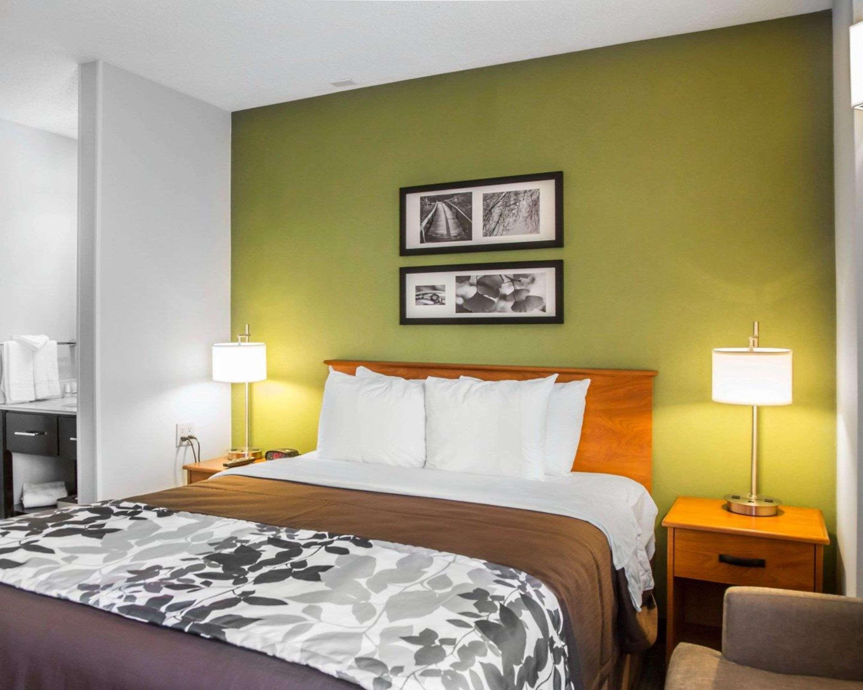 Sleep Inn Midway Airport Bedford Park Bagian luar foto